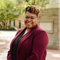 Tiffany Burnett Headshot